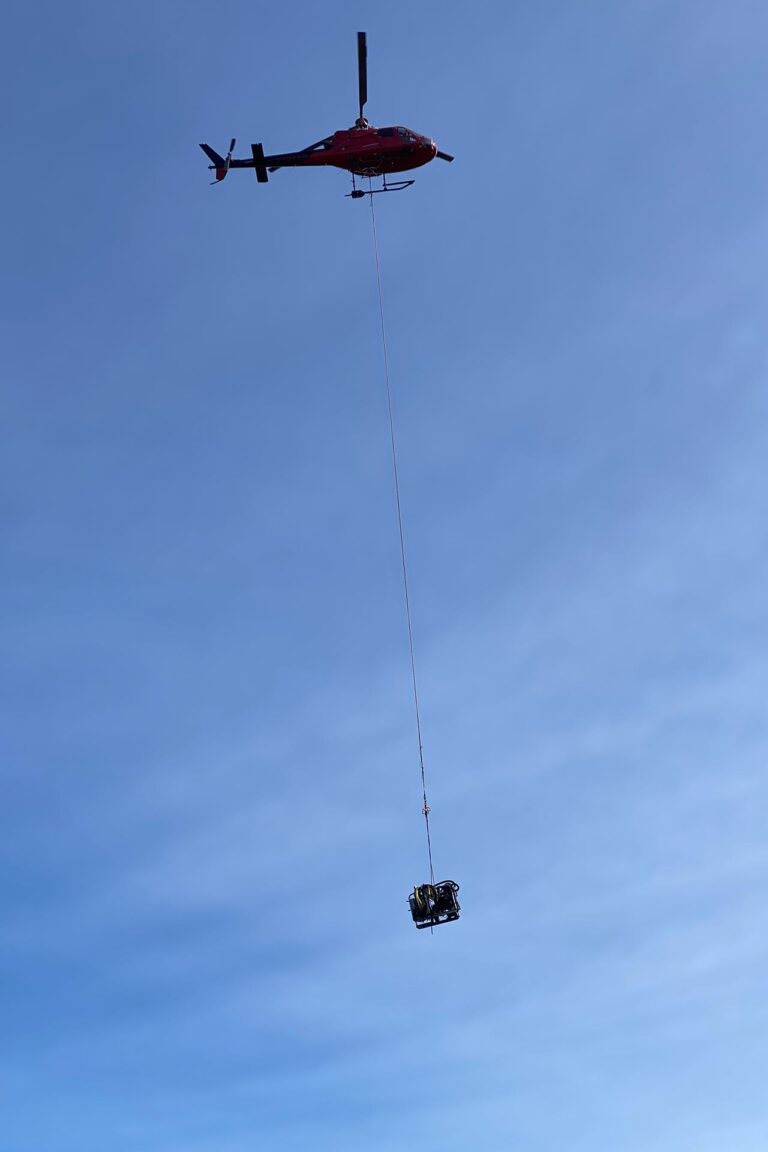 Slinging Equipment To Drill Platforms